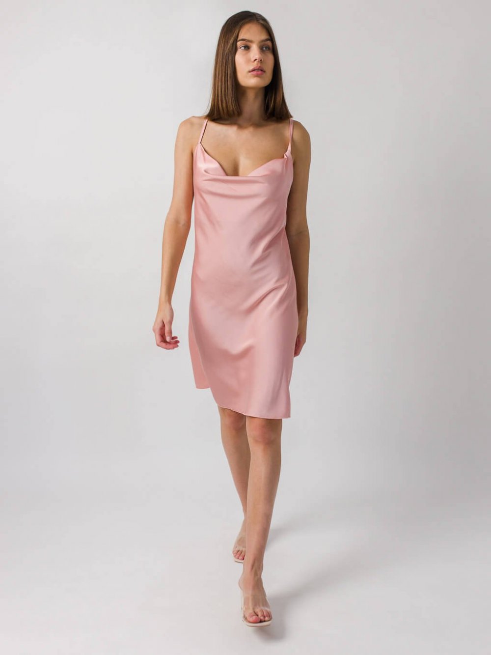 Ružové šaty Kerna