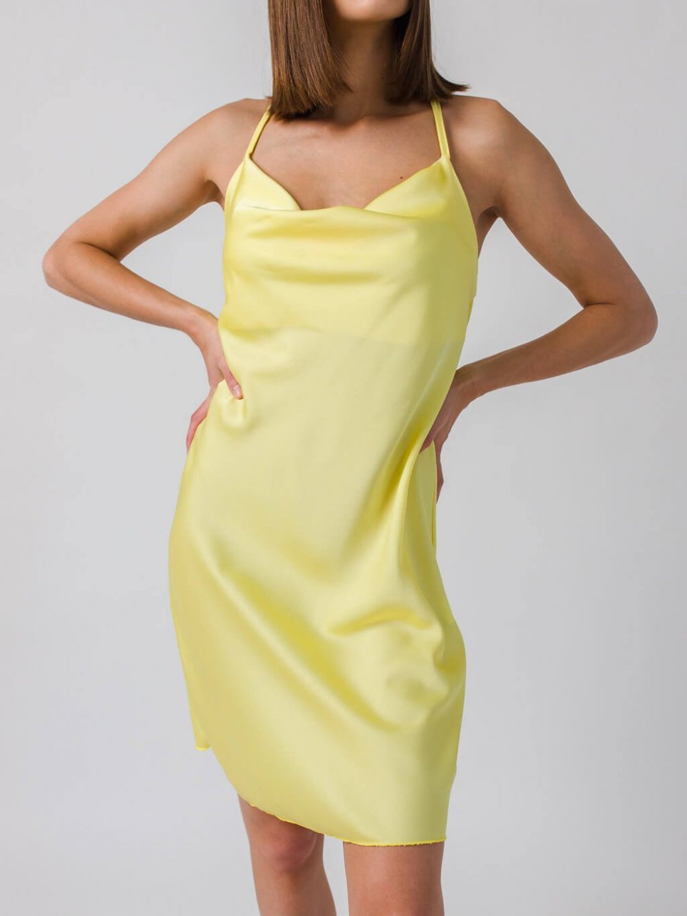 Žlté šaty Kerna