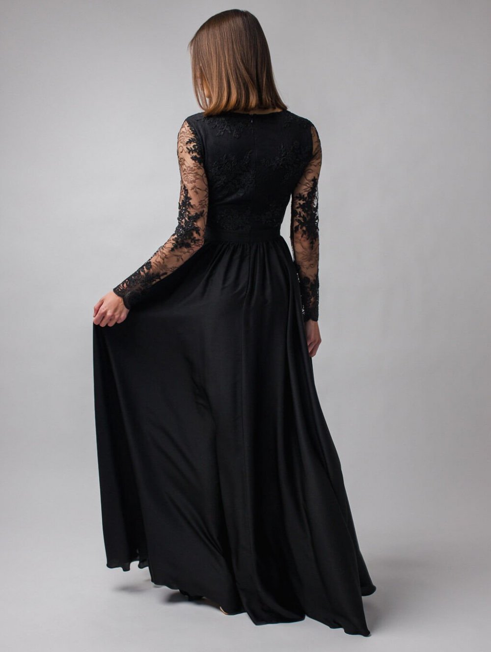 Čierne dlhé spoločenské šaty s čipkou s dlhým rukávom Luna