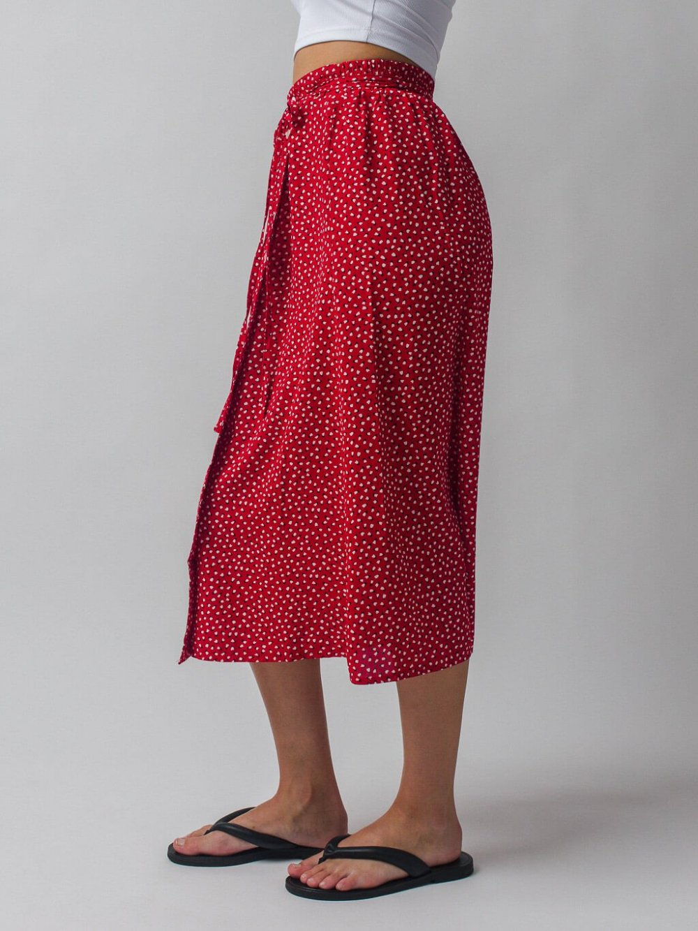 Červená sukňa Lowie