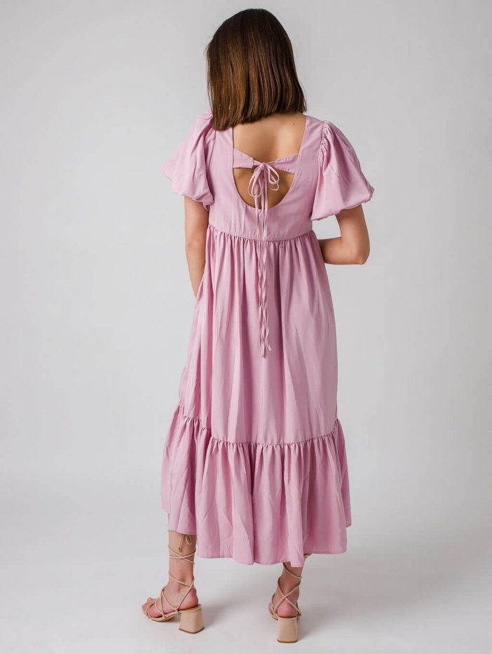 Růžové šaty Dell