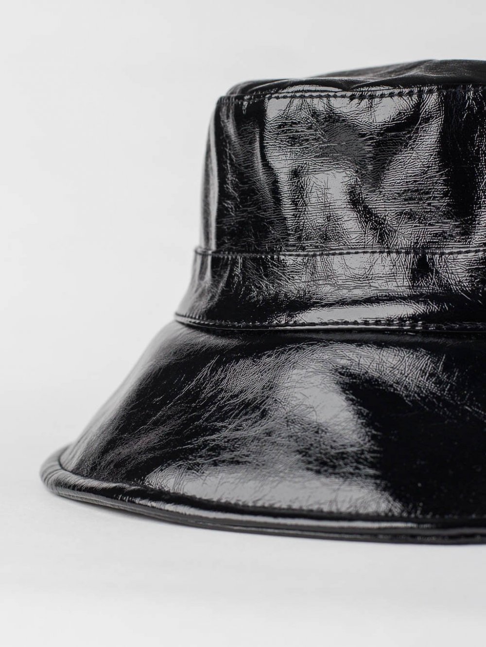 Čierny klobúk Venna