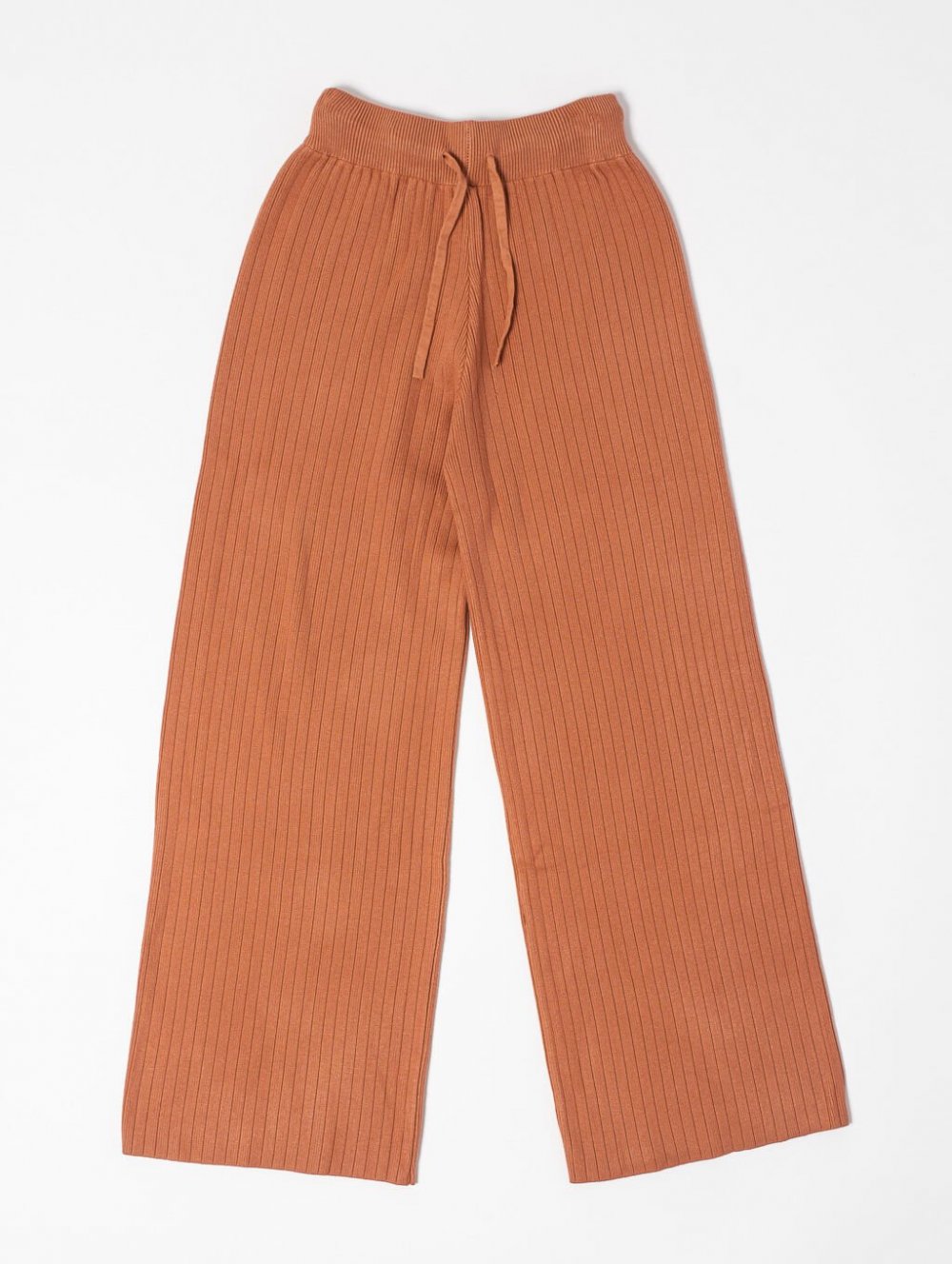 Oranžovo-ružové nohavice Francie