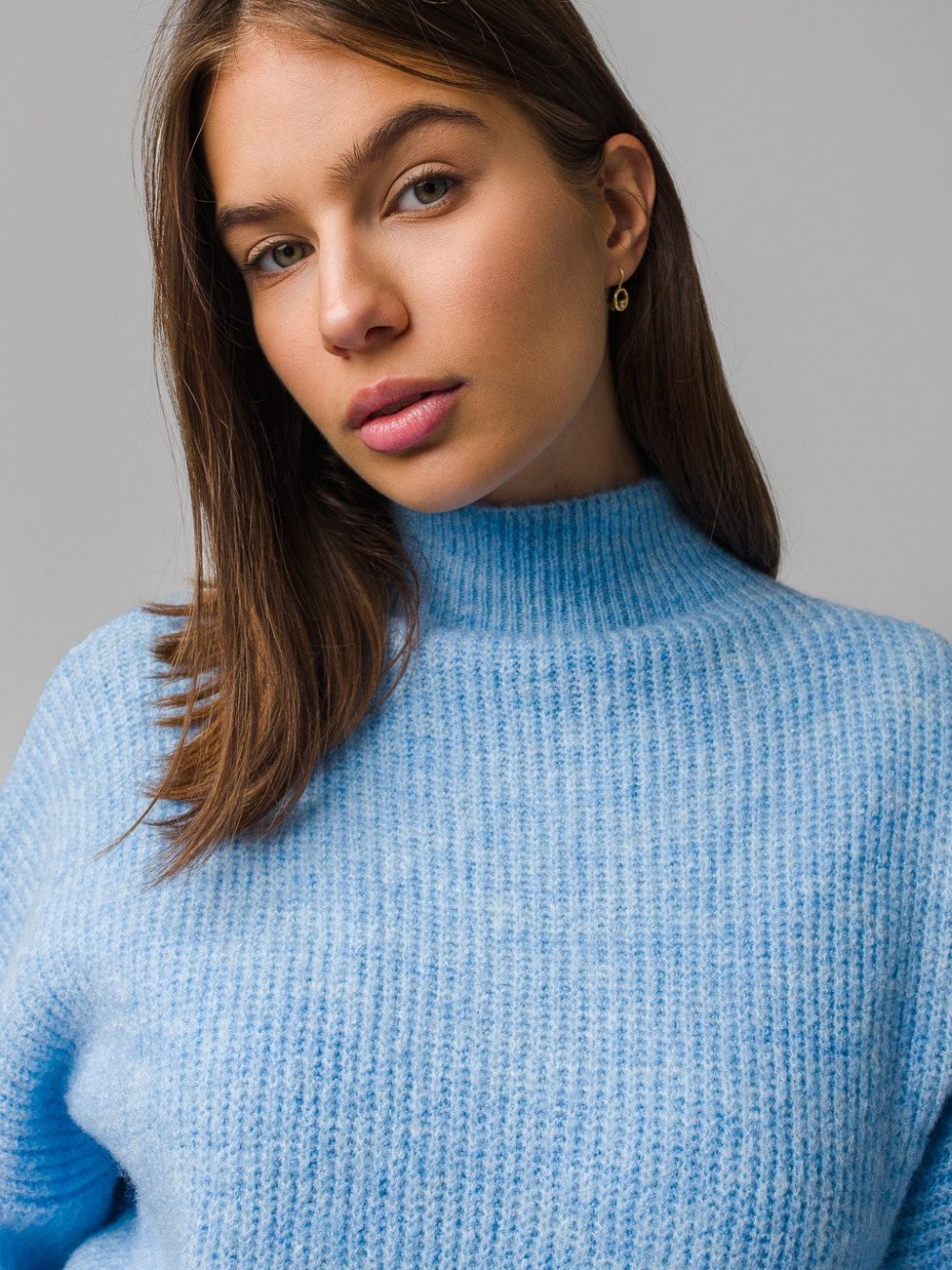 Blue sweater Nesrin