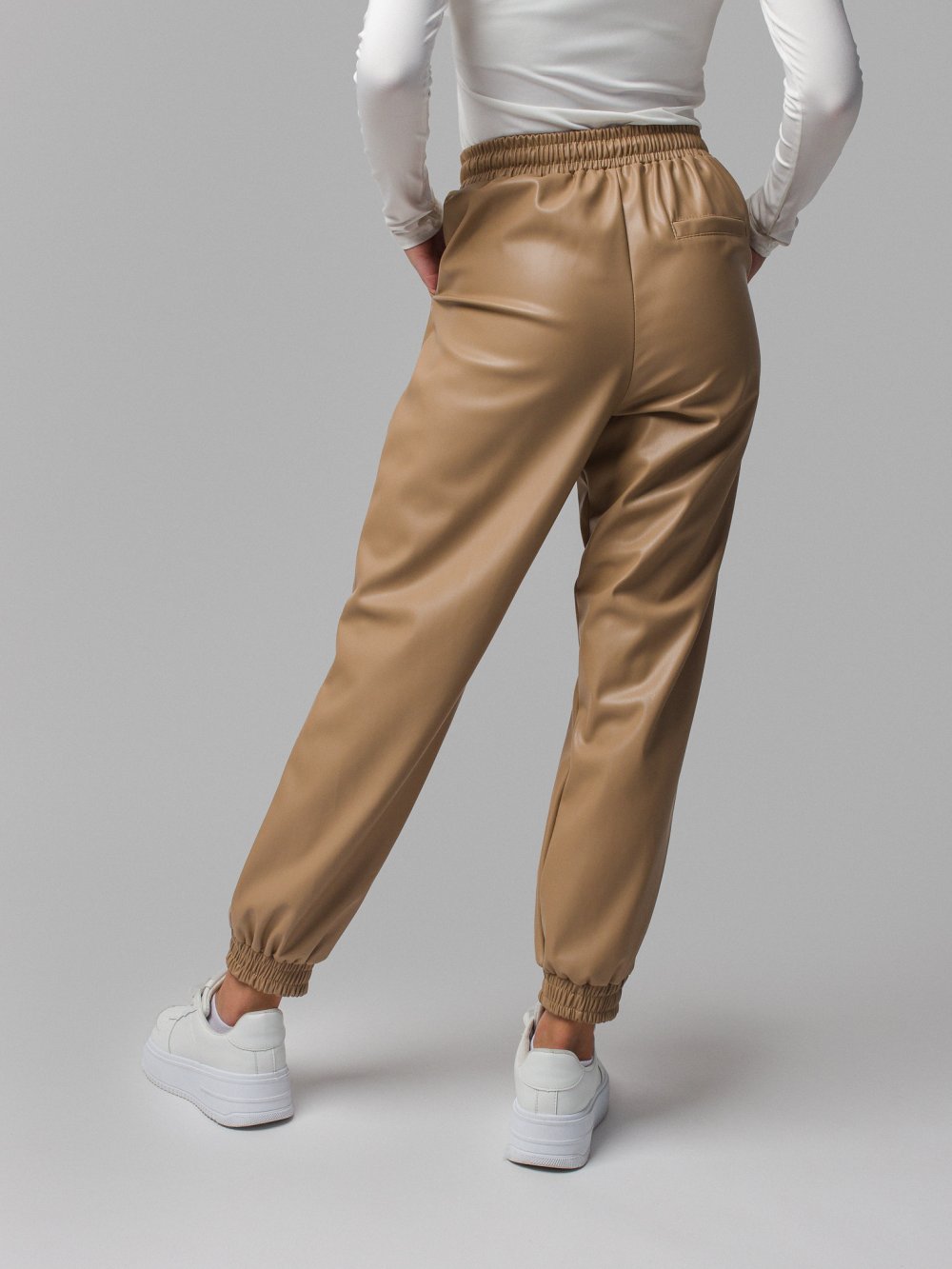 Hnědé kožené kalhoty Amina