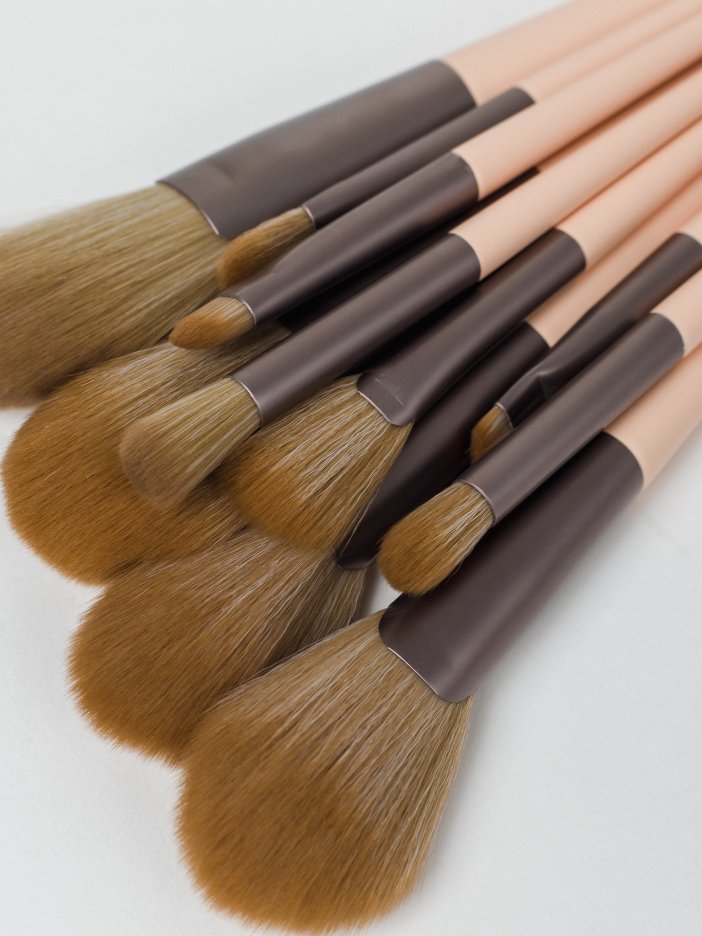 Pink set of makeup brushes