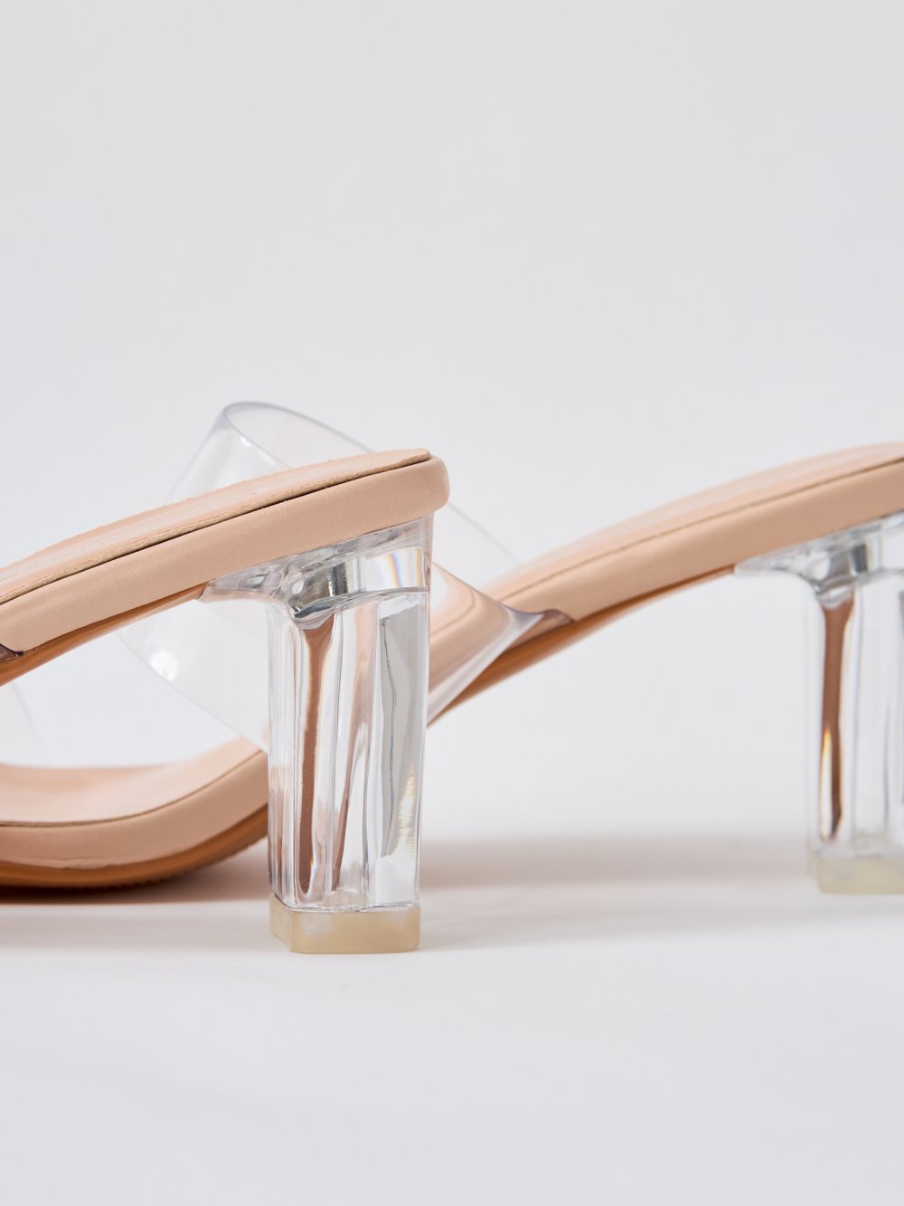 Transparentní béžové sandály Bria