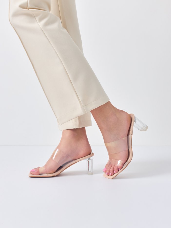 Transparentné béžové sandále Bria
