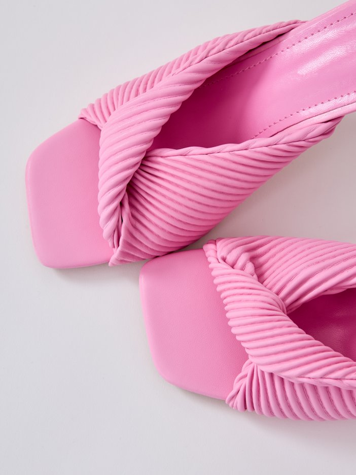 Růžové sandály Angela