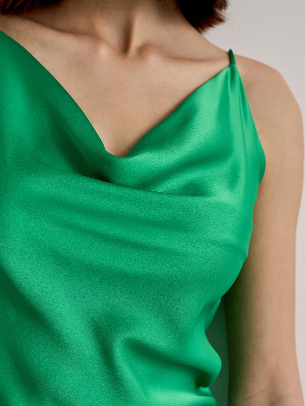 Zelené šaty Naomi