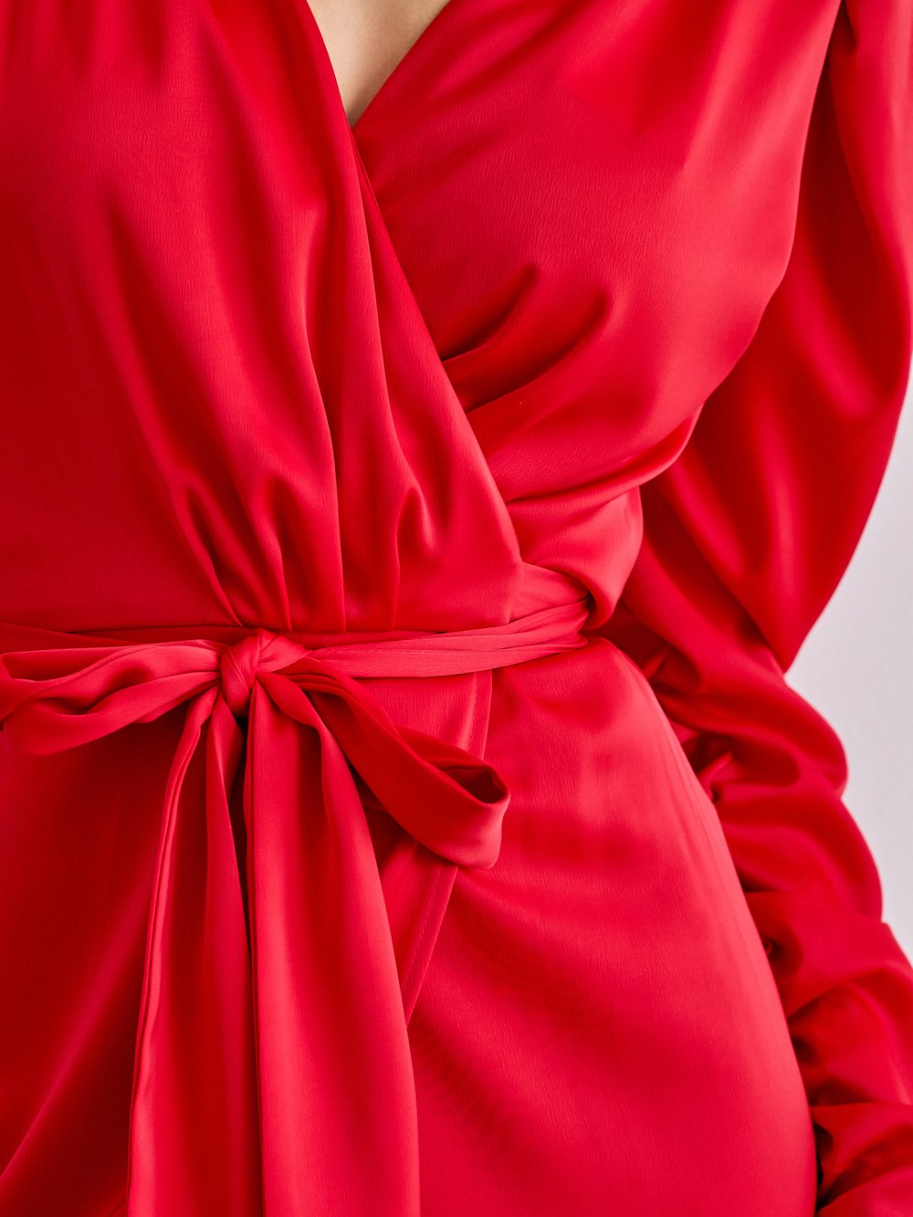 Červené šaty Rosalie