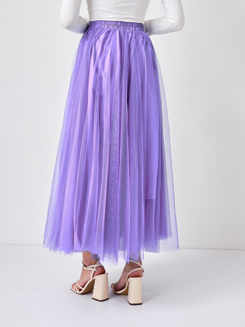 Bledofialová tylová sukňa Lia