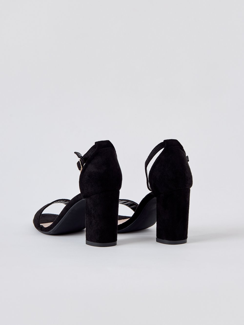 Černé sandály Alexie