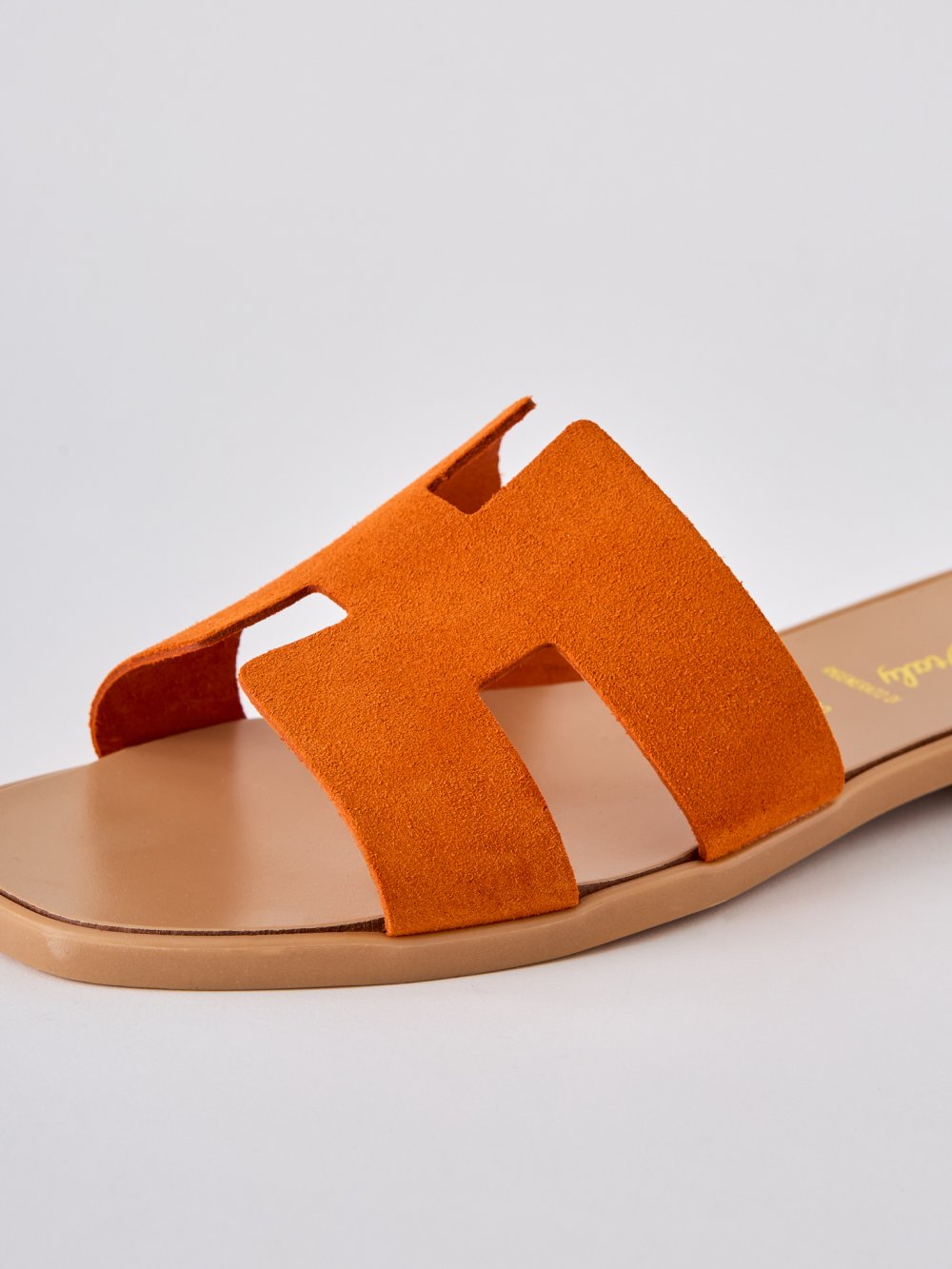 Oranžové kožené pantofle Carisa