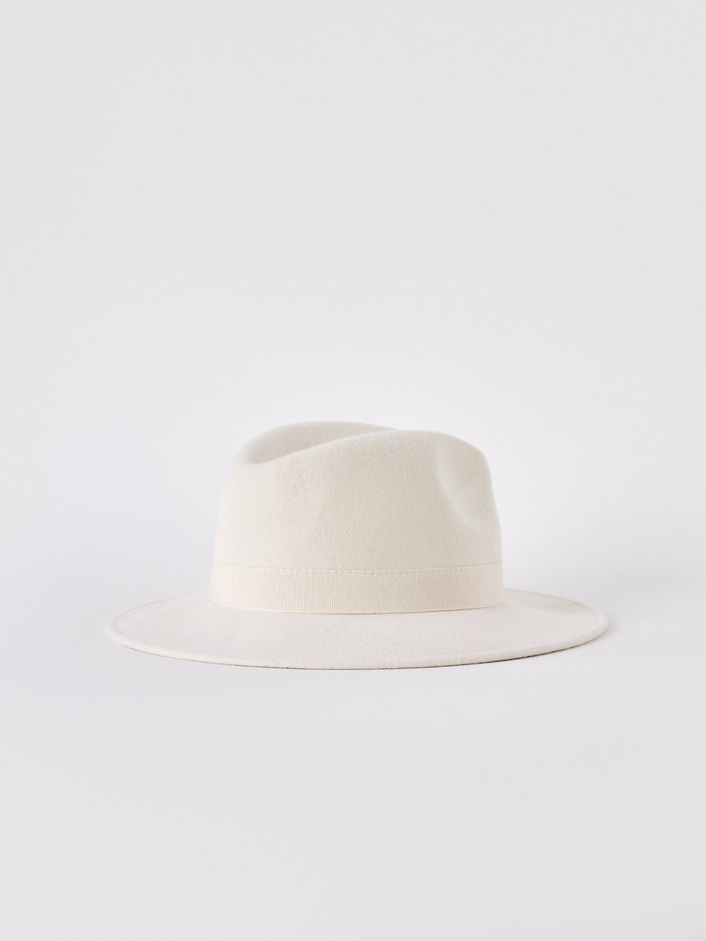 Bílý klobouk Colin