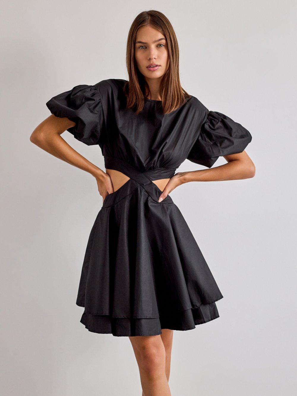 Černé šaty Emberly