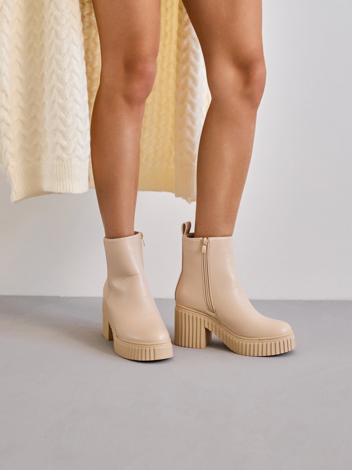 Beige ankle boots Michel