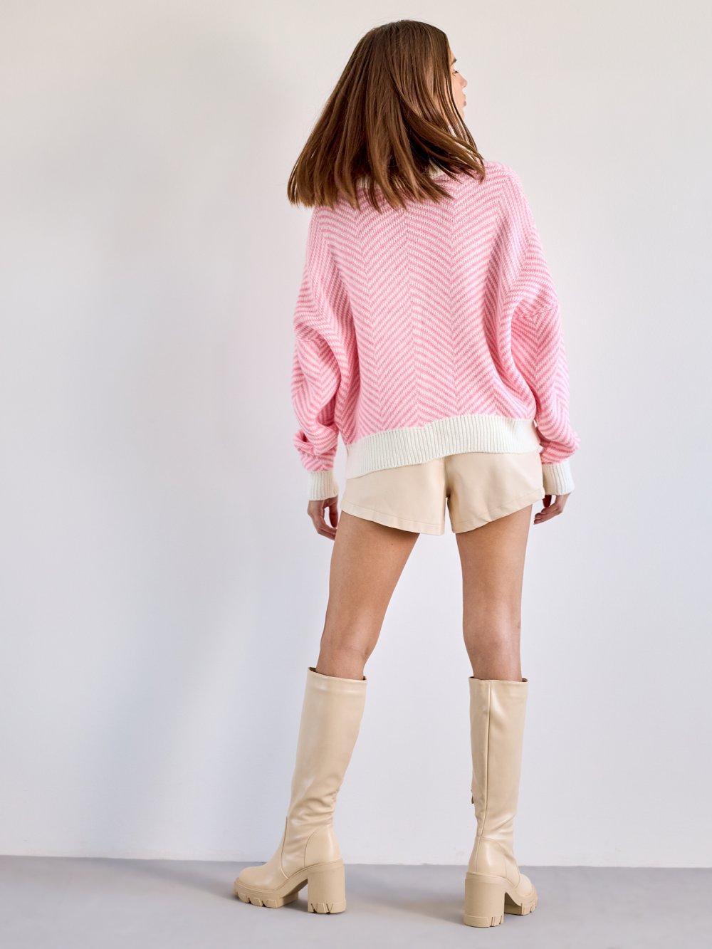 Bielo-ružový sveter Adrienne