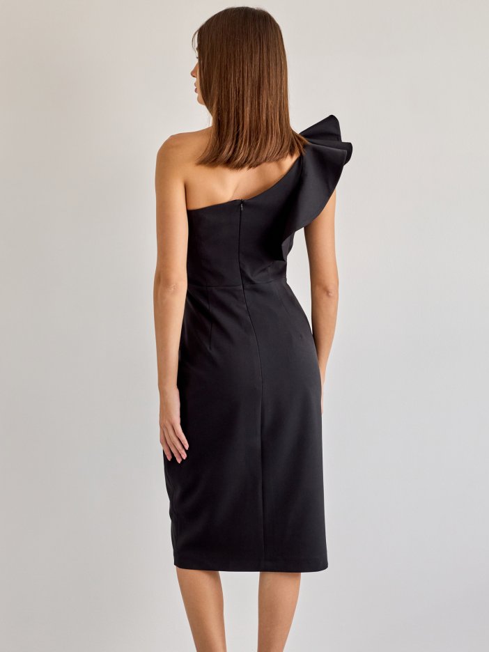 Černé šaty Evita