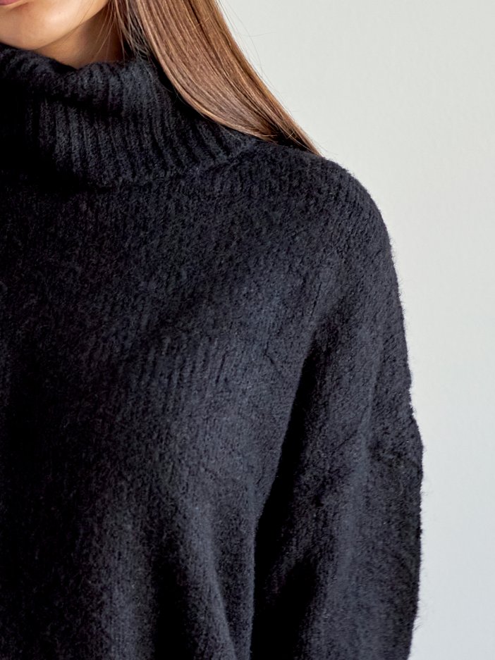 Černý pletený svetr Bery