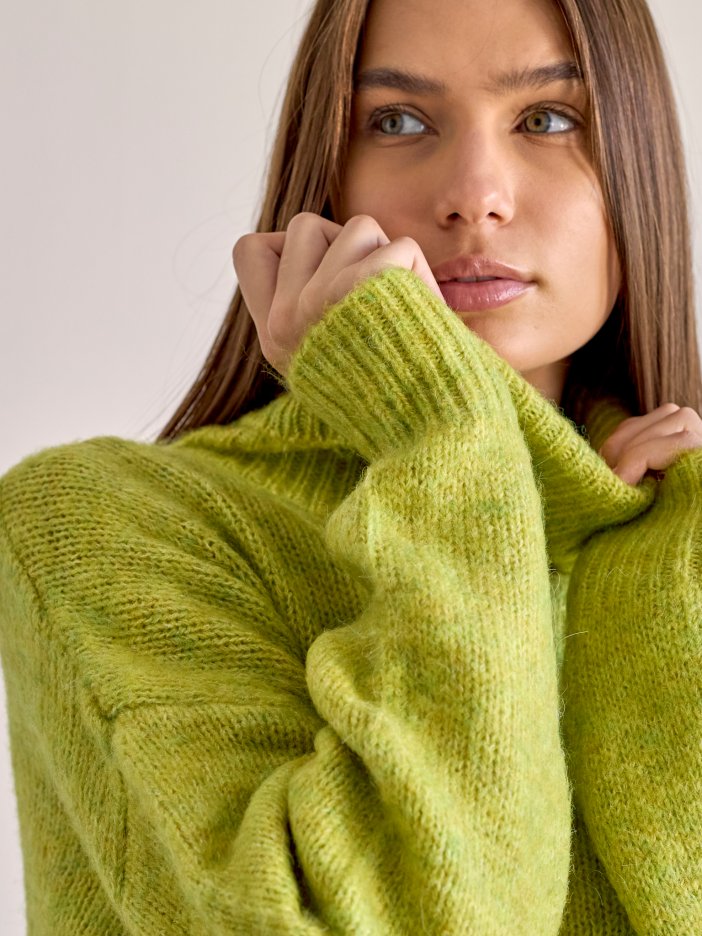 Limetkový pletený sveter Bery
