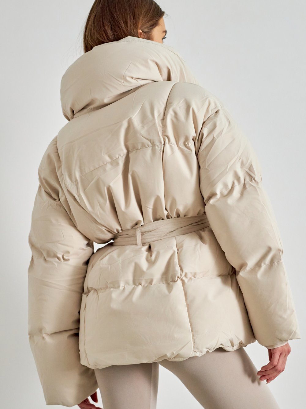 Béžová zimní bunda Kelis