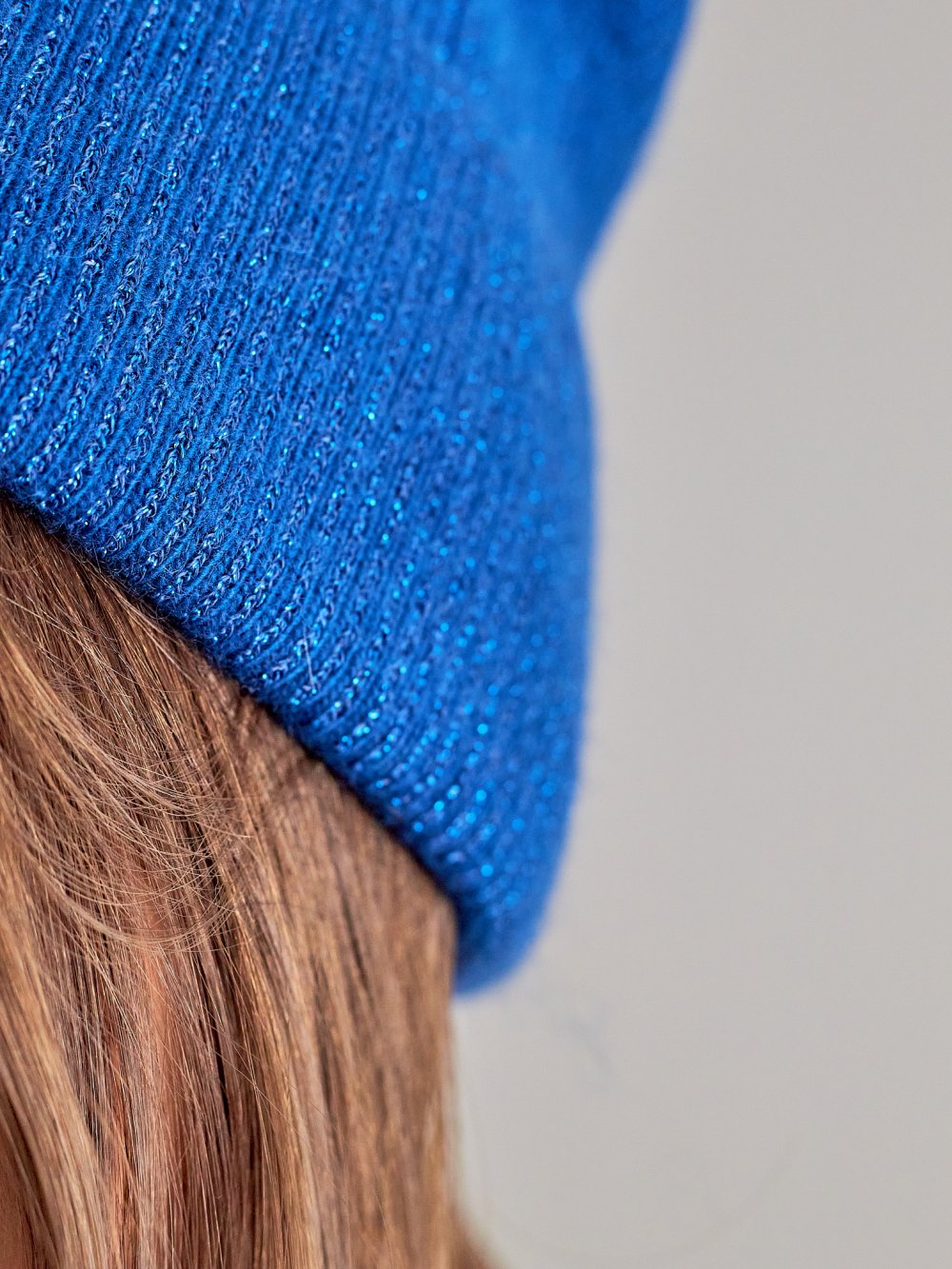 Modrá pletená zimní čepice Autry