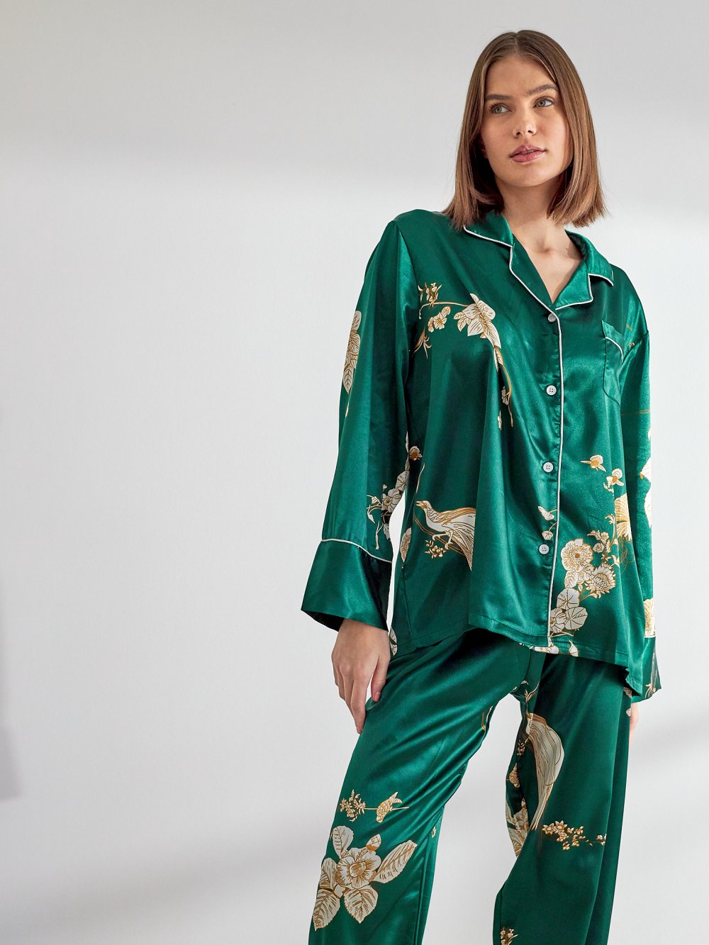 Zelené saténové pyžamo Luxy
