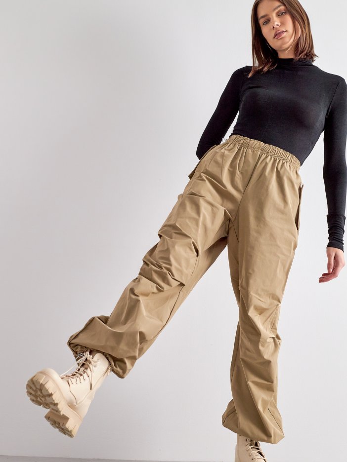 Béžové kapsáčové kalhoty Zua