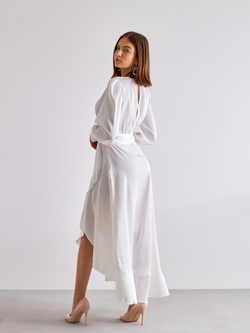 Biele saténové spoločenské šaty Elina