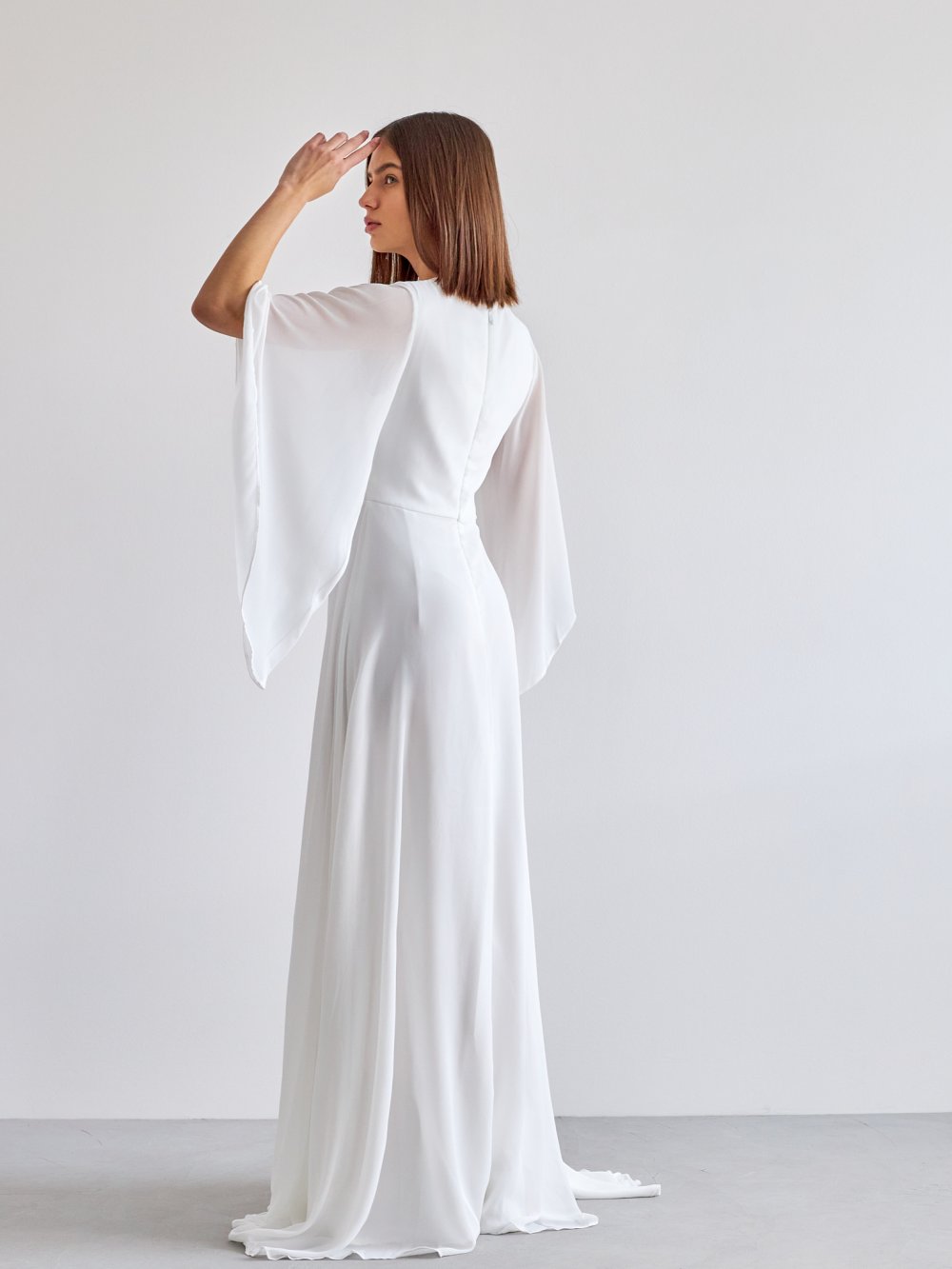Bílé společenské šaty Marthe