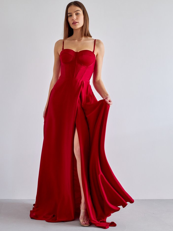Tmavě-červené saténové společenské šaty Emma