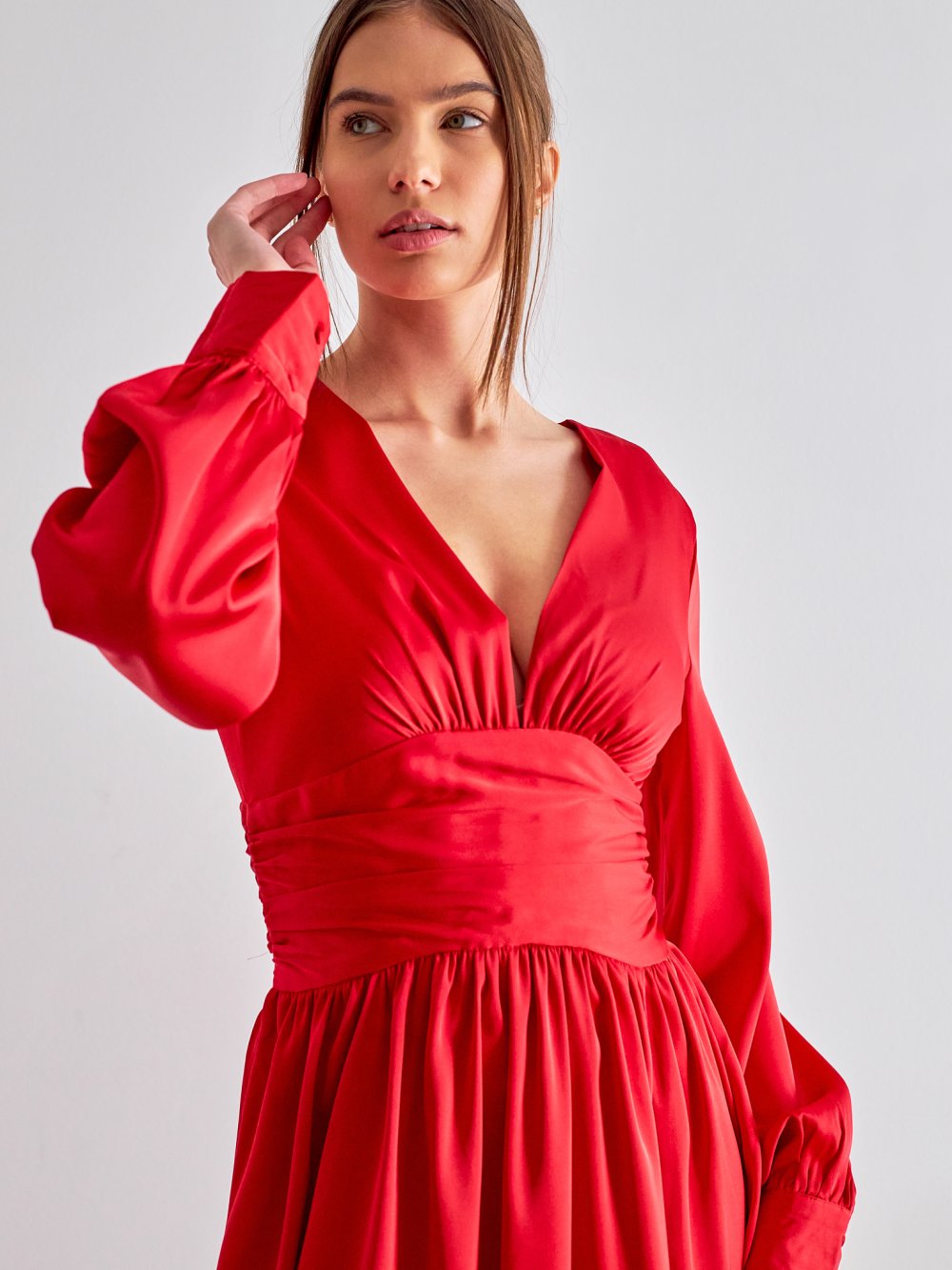 Červené saténové spoločenské šaty Marcya
