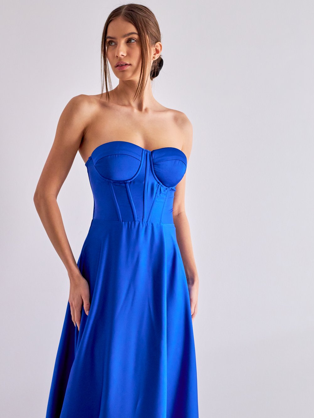 Modré saténové společenské šaty Emma