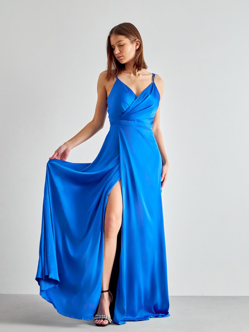 Modré saténové spoločenské šaty Virginie