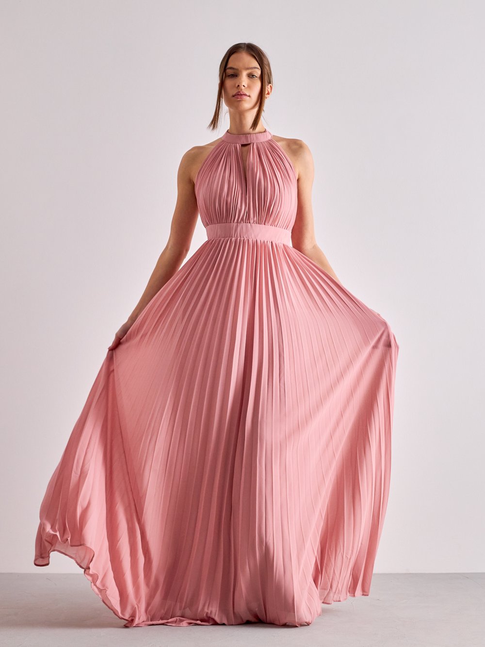 Růžové plisované společenské šaty Roxy