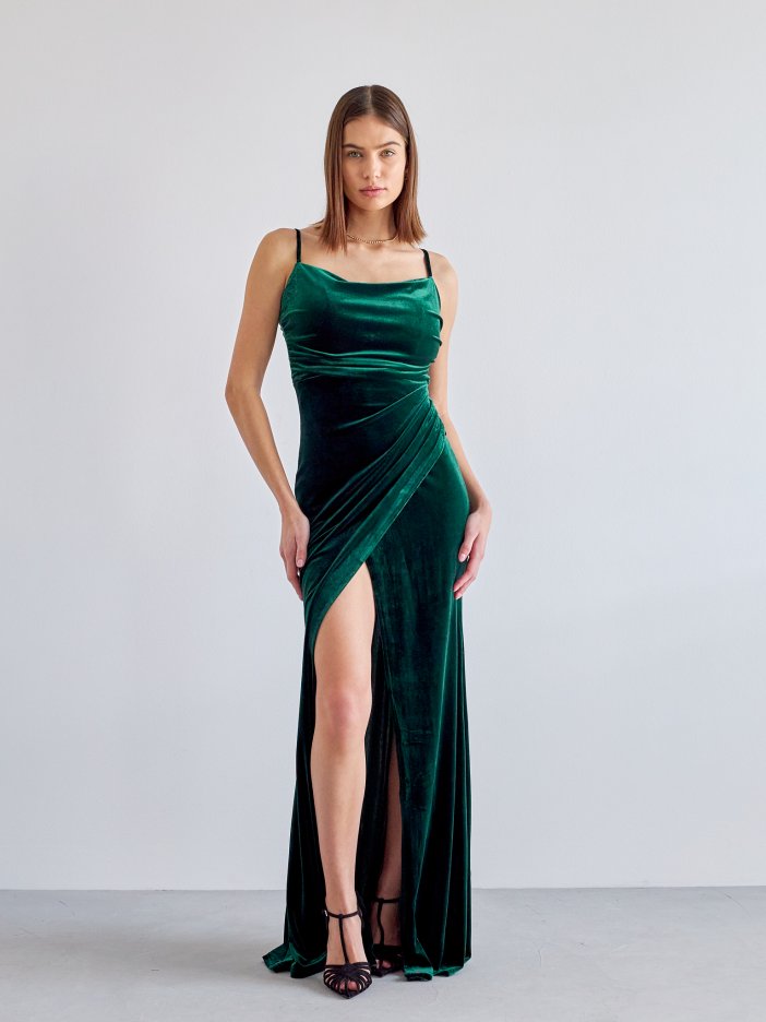 Zelené zamatové spoločenské šaty Laure