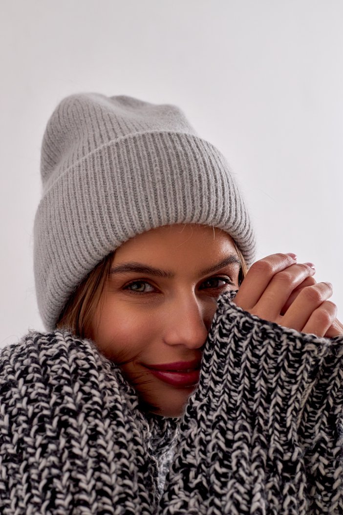 Grey knitted winter hat Timon